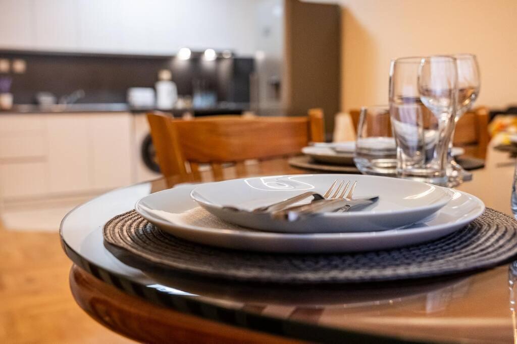 Varna Central 2Bdrm Apartment Ngoại thất bức ảnh