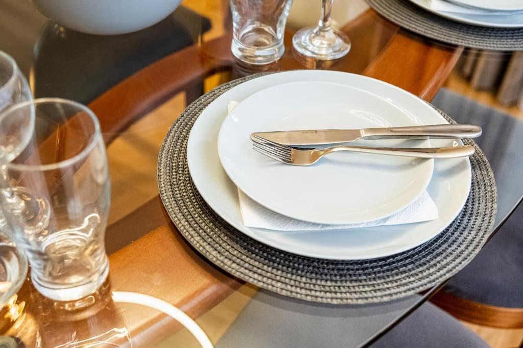 Varna Central 2Bdrm Apartment Ngoại thất bức ảnh