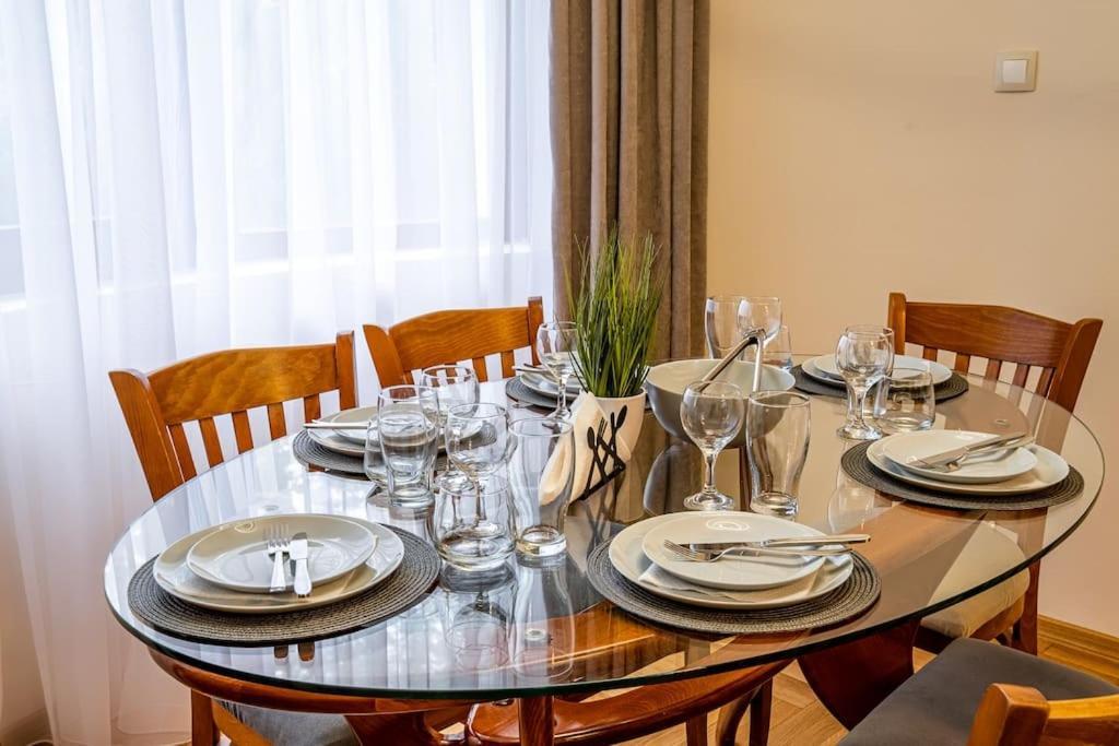 Varna Central 2Bdrm Apartment Ngoại thất bức ảnh