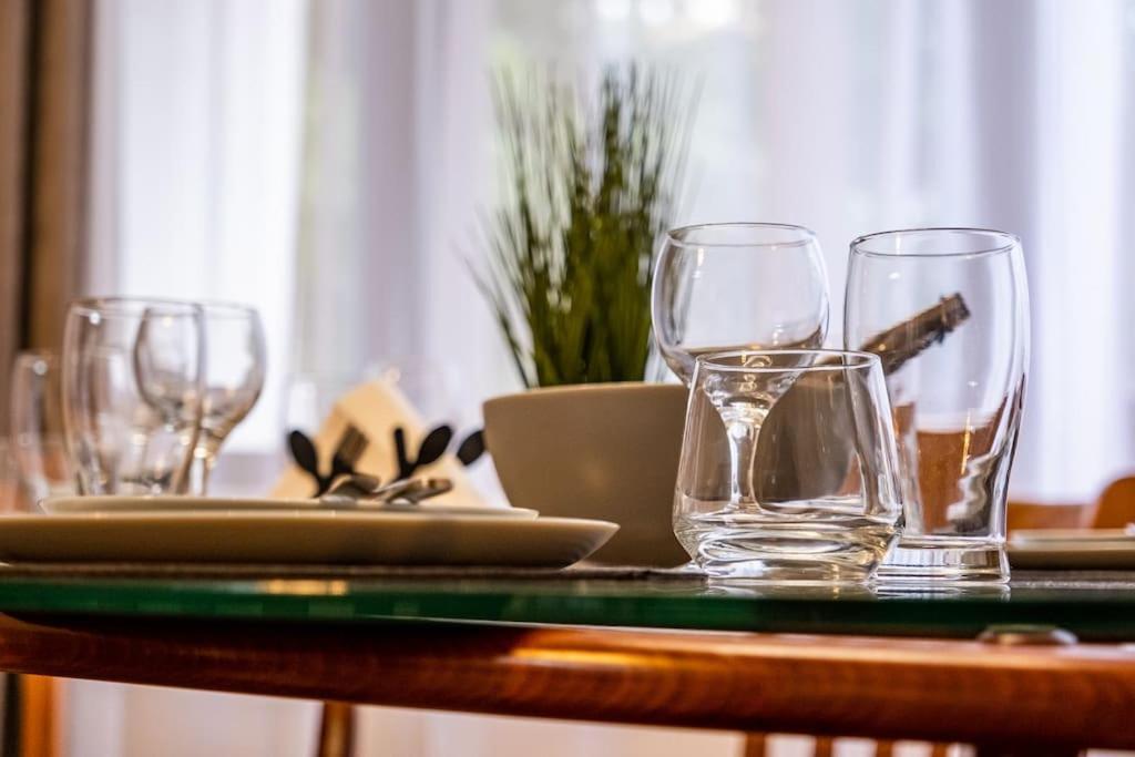 Varna Central 2Bdrm Apartment Ngoại thất bức ảnh